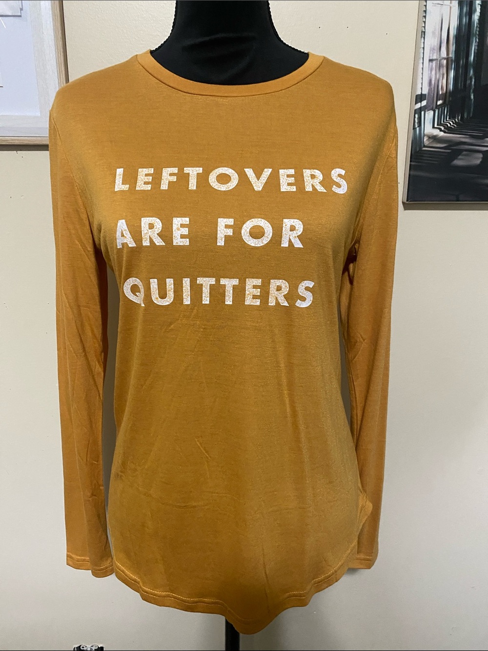 Bailey’s Blossoms Graphic Tee - Mustard "Leftovers Are For Quitters" Sz Med NWT